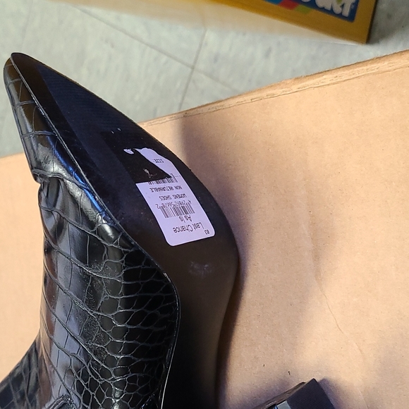 Steve Madden Block High Heel Bootie Croc Black 7 - Picture 10 of 10